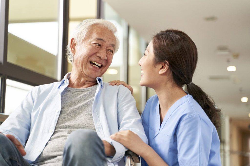 Empowering Elderly Independence: Choosing the Right Senior Care Provider